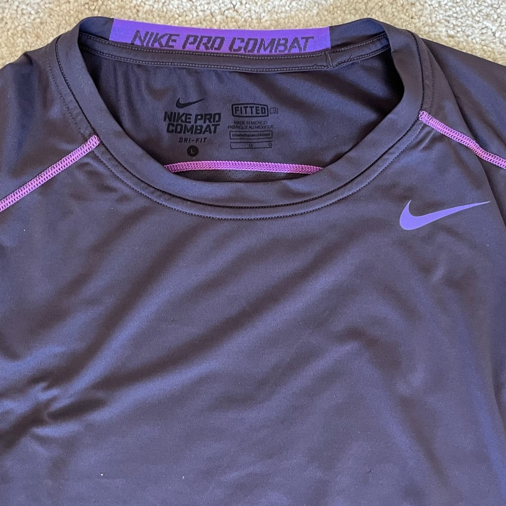 Nike pullover shirt